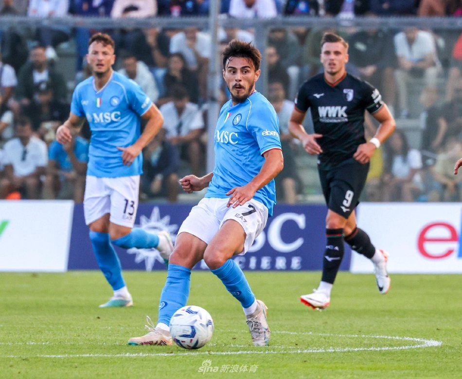 体育基础设 体育基础设